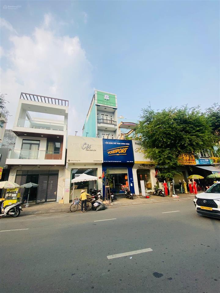 Hot mt phạm phú thứ  võ thành trang dt 4x21m, 2 lầu giá 12 tỷ còn tl