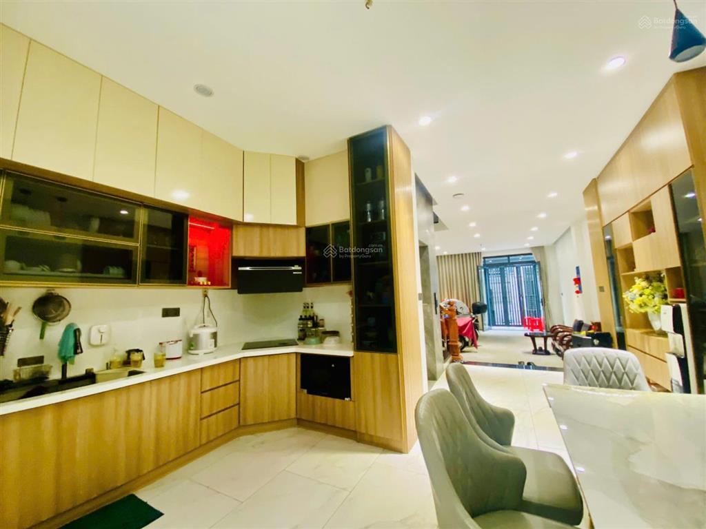 Hot mt phạm phú thứ  võ thành trang dt 4x21m, 2 lầu giá 12 tỷ còn tl