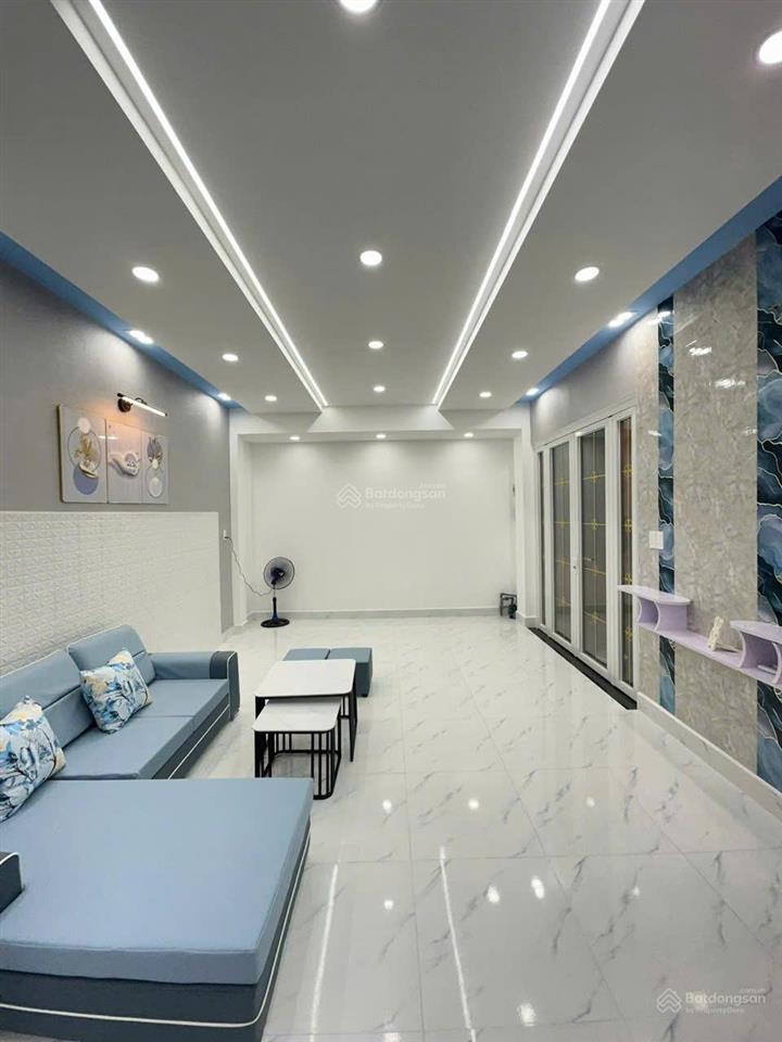 Bán nhà mặt tiền phạm văn hai dt 4,5m x 20m trệt  lửng  6 lầu giá 25 tỷ còn tl