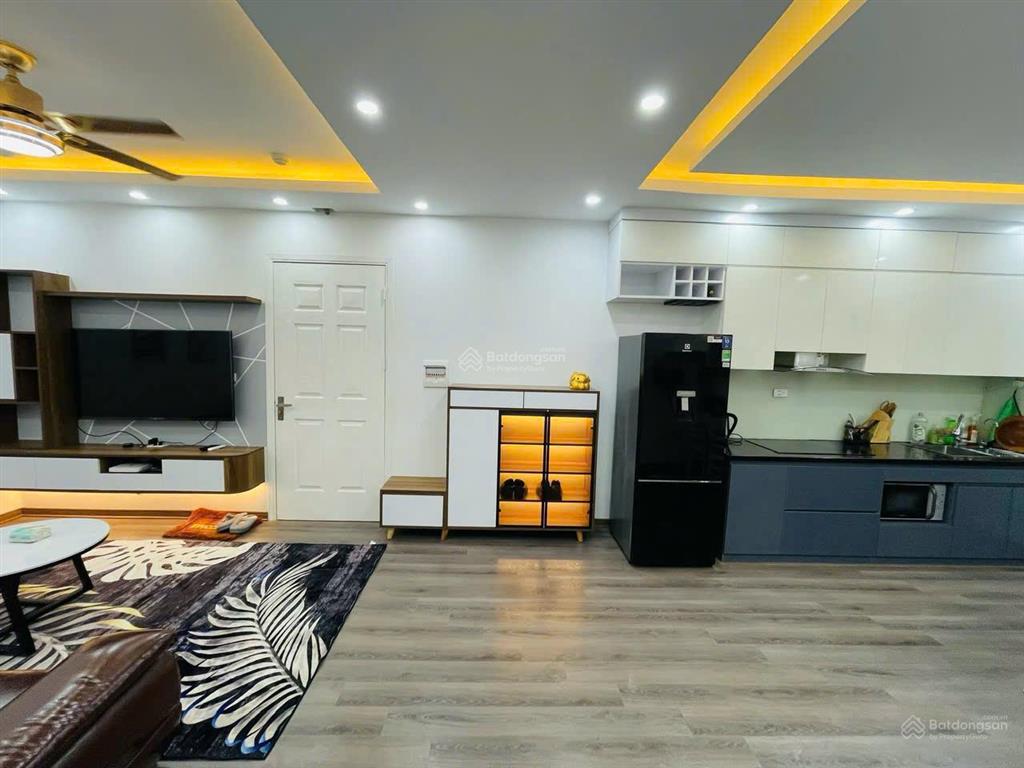 Chỉ 3.x tỷ sở hữu ngay căn 2pn 63m2 hh3b linh đàm full nội thất tầng trung đẹp