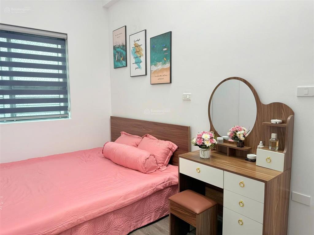 Giảm sốc giá chỉ 3,4x tỷ! 65m2 2 phòng ngủ 2 vệ sinh, full nội thất tại kim văn kim lũ?