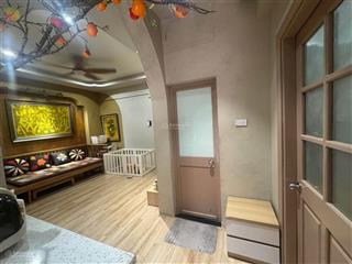 Bán căn góc 60,1m 3 phòng ngủ full nội thất sổ đỏ giá 4,1x tỷ