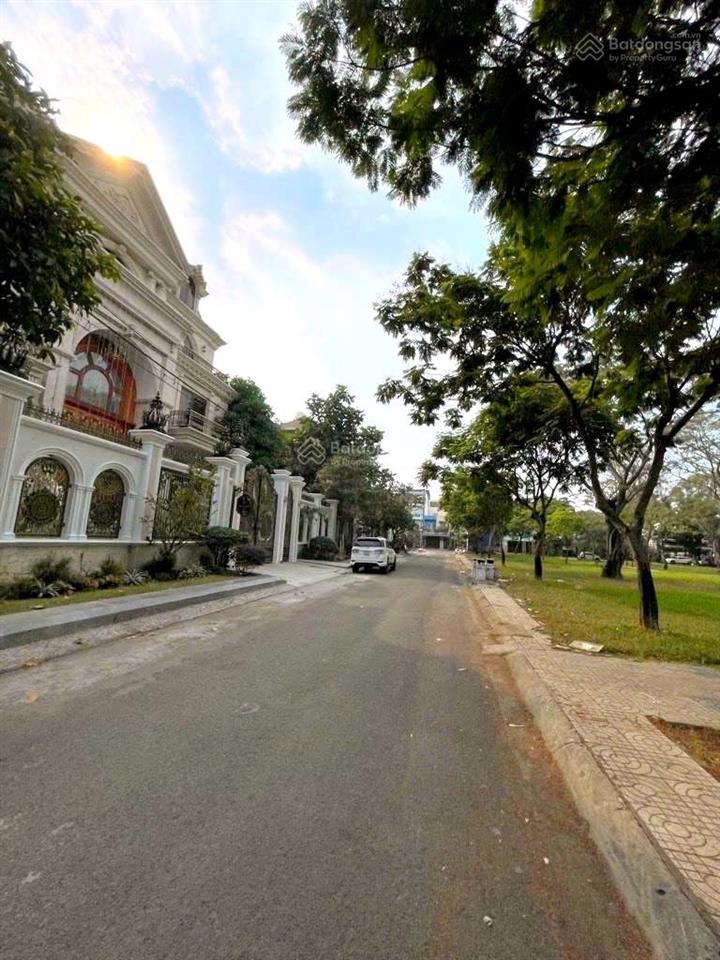 Bán nhà c4 nguyễn thị tú, bình tân, 6x15m, đường 12m, nhỉnh 8tỷ, 0949 226 ***