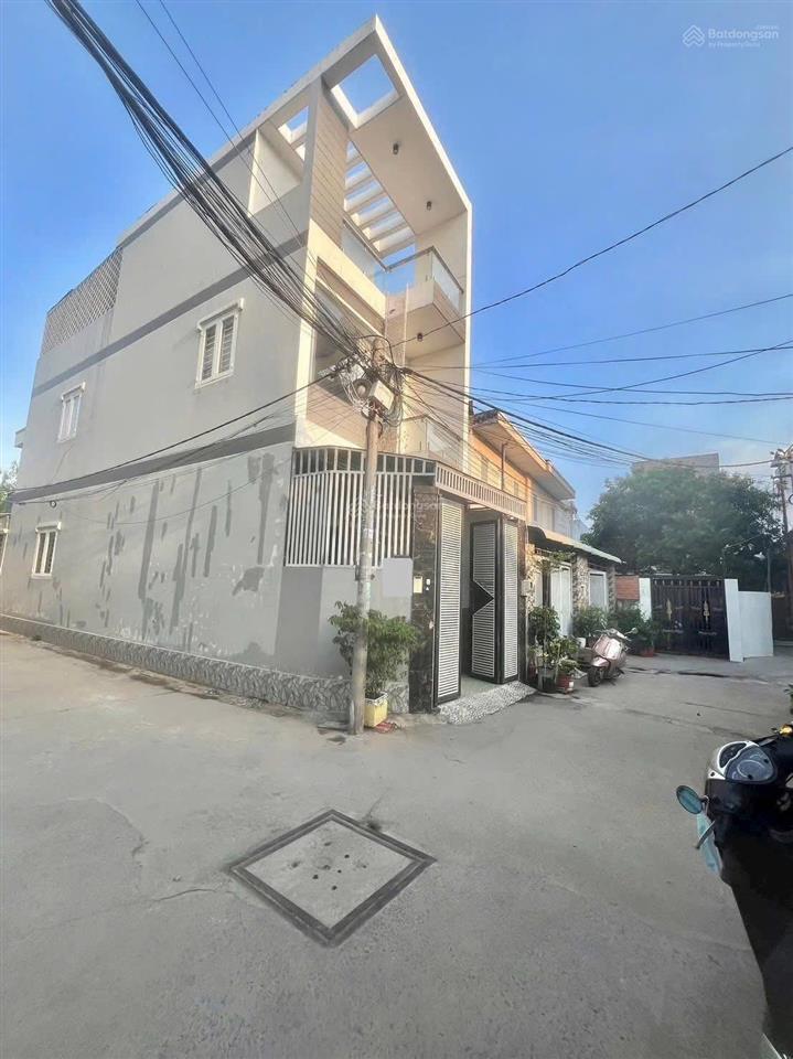 Cho thuê nhà căn góc 2mt  hẻm nguyễn thị định phường cát lái gần chợ cây