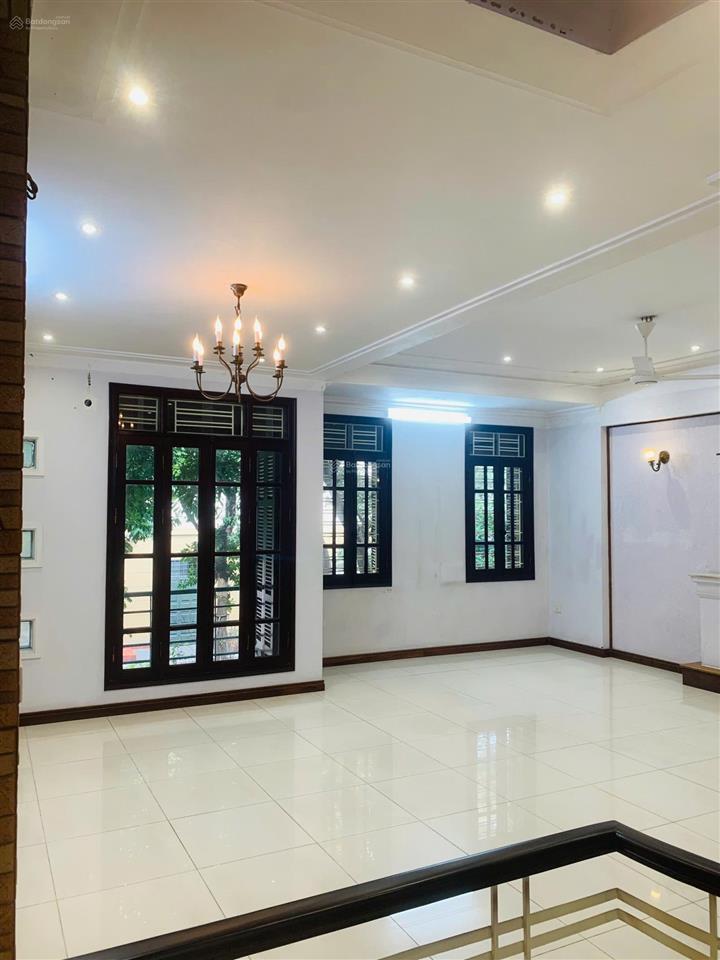 Cho thuê biệt thự kđt mỹ đình  lưu hữu phước  ntl 125m2 4 tầng mt 7m. giá 30tr