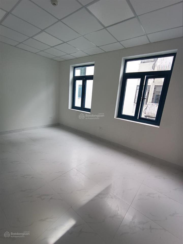 Cho thuê nhà liền kề tố hữu, galaxy vạn phúc, dt 90m2, 6 tầng, mt 5m. nhà mới, thang máy, 45tr/th