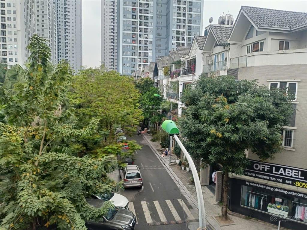 Cho thuê nhà liền kề a10  nguyễn chánh  yên hòa  hn 75m2 4 tầng. mặt tiền 6m. giá rẻ 45tr