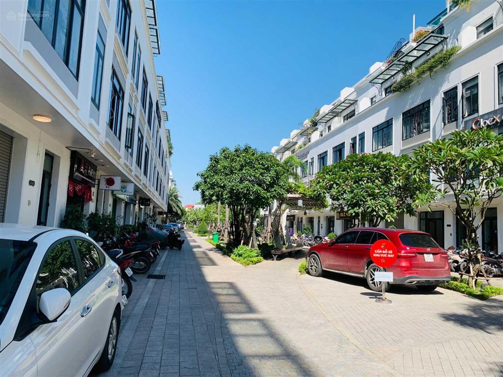 Cho thuê nhà vinhomes gardenia  hàm nghi  mỹ đình dt 93m2, mt 6m, 5 tầng thông sàn, giá 50 triệu