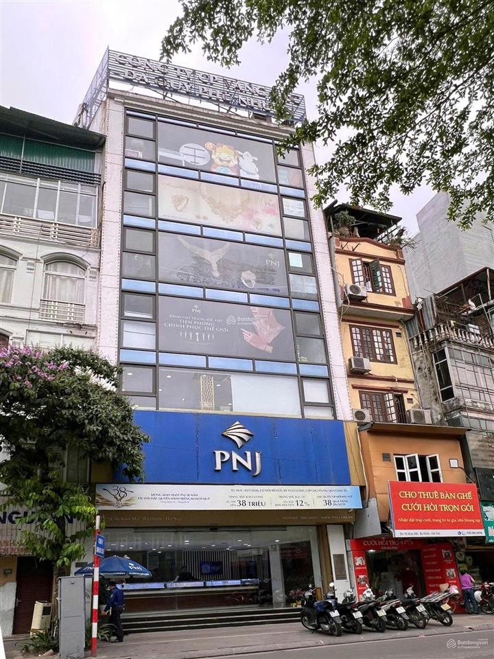 Cho thuê nhà phố kim mã  ba đình  hà nội 70m2 7 tầng mặt tiền 8m, thông sàn, thang máy. giá 120tr