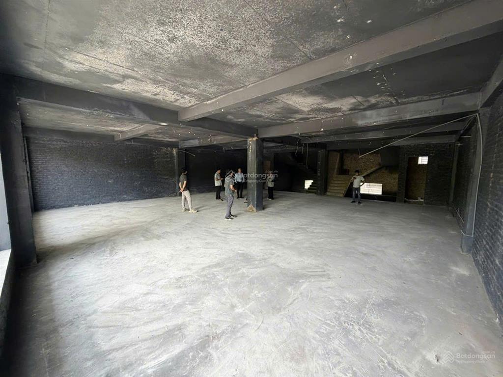 Cho thuê nhà mặt phố lê trọng tấn  kđt geleximco hà đông 200m2 5 tầng mt 12m. giá 55tr