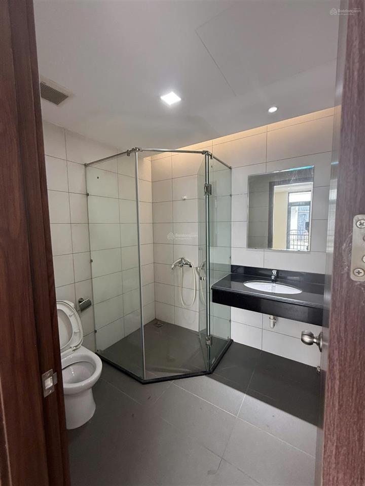 Cho thuê liền kề 107 xuân la  xuân đỉnh  tây hồ  hn 110m2 5 tầng mt 5m. giá 50tr