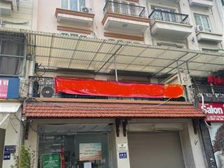 Cho thuê phân lô tại trung kính yên hòa hn 80m2 5 tầng mt 7m. thông sàn. giá 35tr