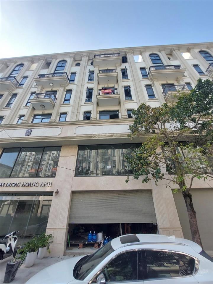 Cho thuê sh him lam vạn phúc  hà đông 95m2 7 tầng mặt tiền 6.5m. thông sàn, thang máy, giá 50tr/th