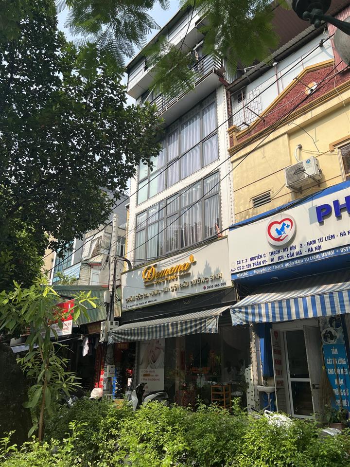Cho thuê nhà mặt phố nguyễn cơ thạch  nam từ liêm  hn 30/35m2 4 tầng mt 5m thông sàn. giá 22tr/th