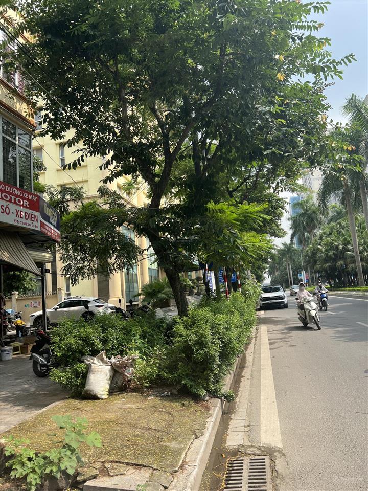 Cho thuê nhà mặt phố nguyễn cơ thạch  nam từ liêm  hn 30/35m2 4 tầng mt 5m thông sàn. giá 22tr/th