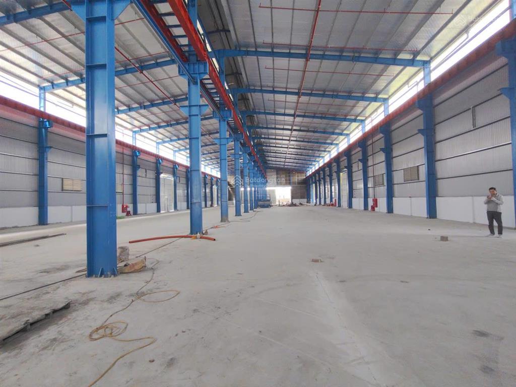 Kho xưởng kcn thạch thất  quốc oai, 5000m2, pccc nghiệm thu, điện 3fa, xuất vat, xe công, 140k/m