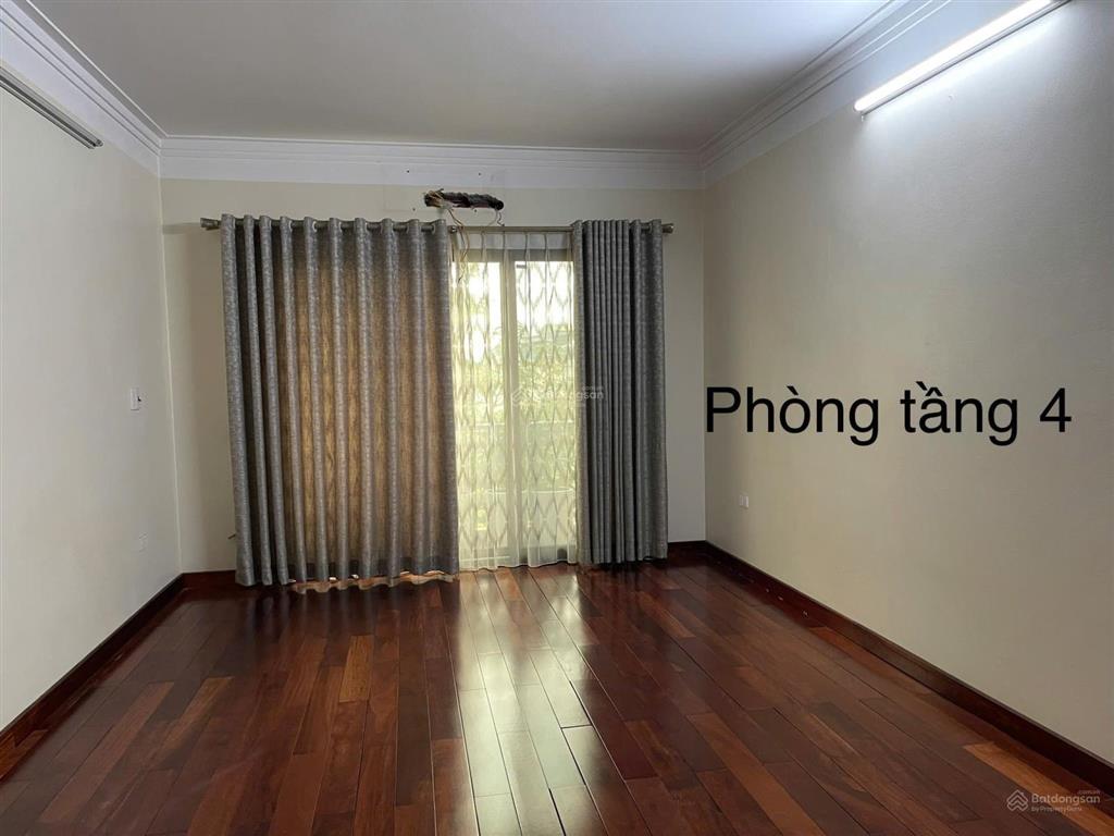 Cho thuê nhà ngõ nguyễn xiển, dt 80m2, 5 tầng, có thang máy, giá 25 triệu/tháng