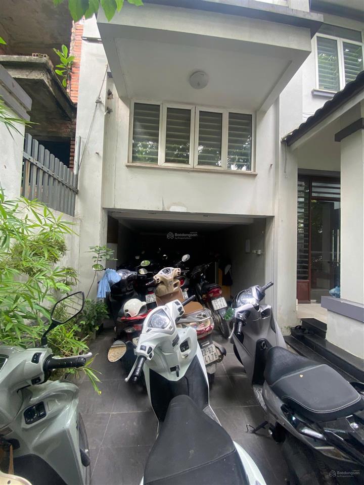 Cho thuê biệt thự kđt mỹ đình 2  nguyễn cơ thạch  mỹ đình 183m2 4 tầng mt 10m. giá 50tr