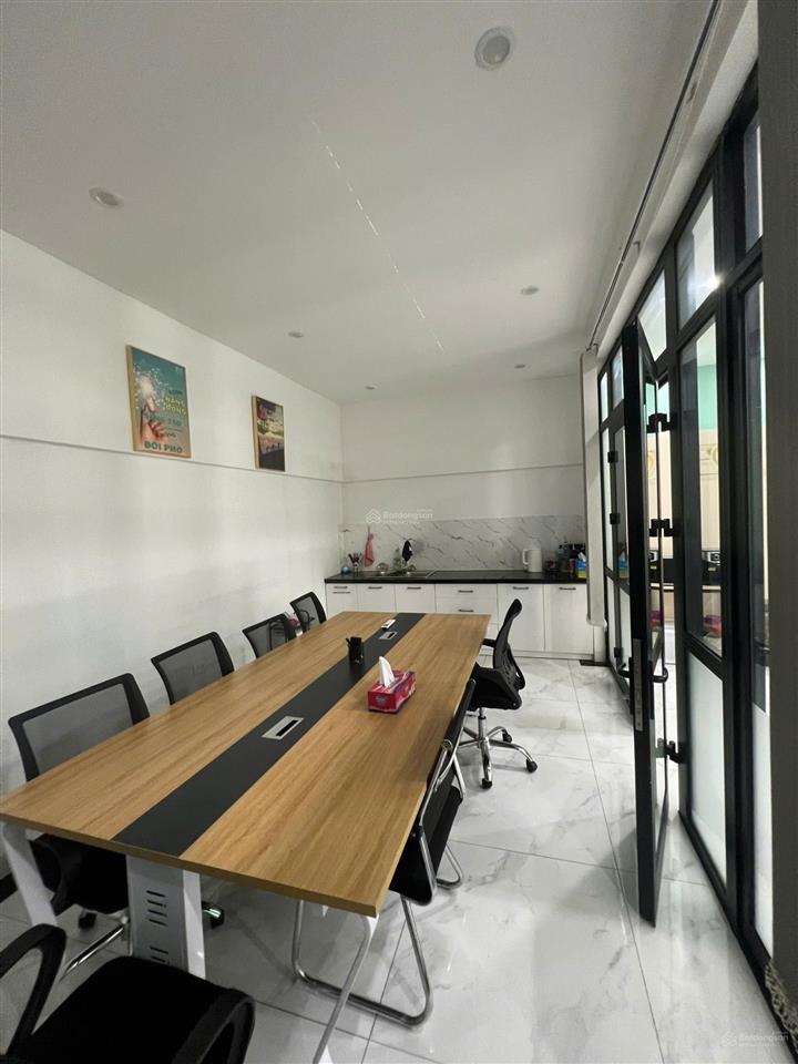 Cho thuê nhà vinhomes gardenia, hàm nghi, mỹ đình. dt 93m2, mt 6m, 5 tầng thang máy, giá 55 triệu