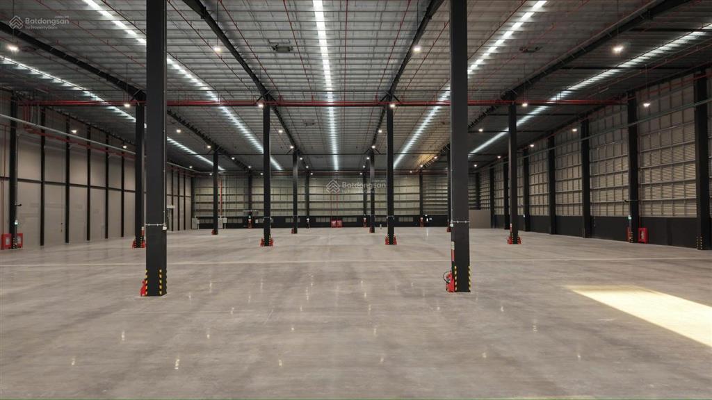 Cho thuê kho xưởng kcn số 3 hưng yên dt 4400m2 dock công xưởng mới pccc có cắt diện tích linh hoạt