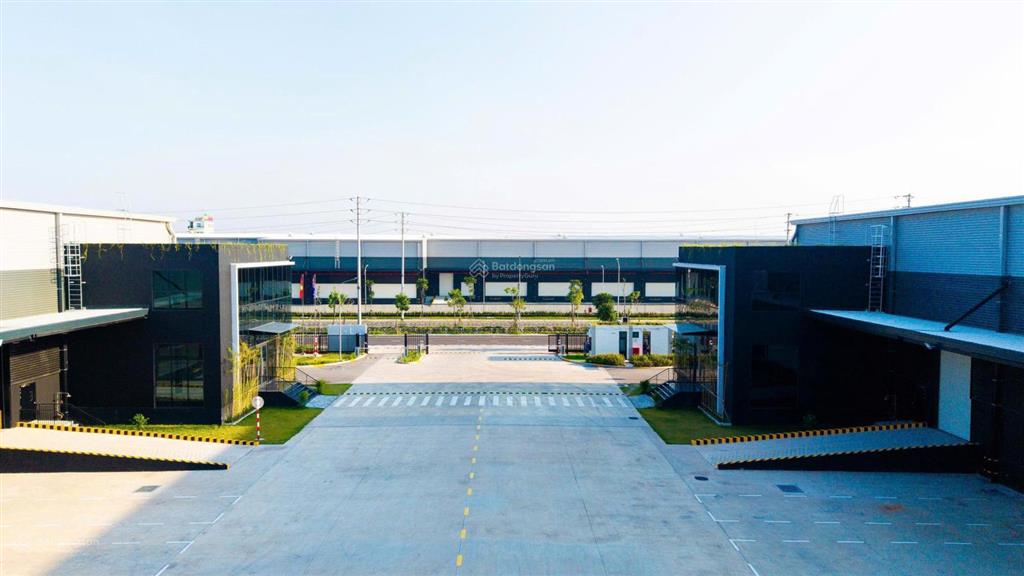 Cho thuê kho xưởng kcn số 3 hưng yên dt 4400m2 dock công xưởng mới pccc có cắt diện tích linh hoạt