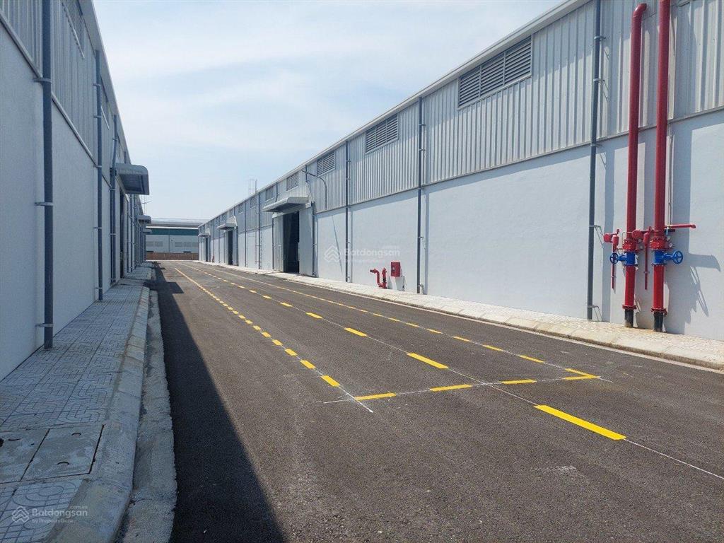 Cho thuê kho xưởng kcn số 3 hưng yên dt 4400m2 dock công xưởng mới pccc có cắt diện tích linh hoạt