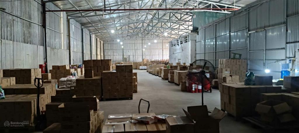 Ct kho xưởng đường phú diễn, ngay cầu diễn, dt 850m2, điện 3fa, xe công, vat, bảo vệ. giá 105k
