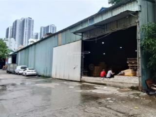 Ct kho xưởng đường phú diễn, ngay cầu diễn, dt 850m2, điện 3fa, xe công, vat, bảo vệ. giá 105k