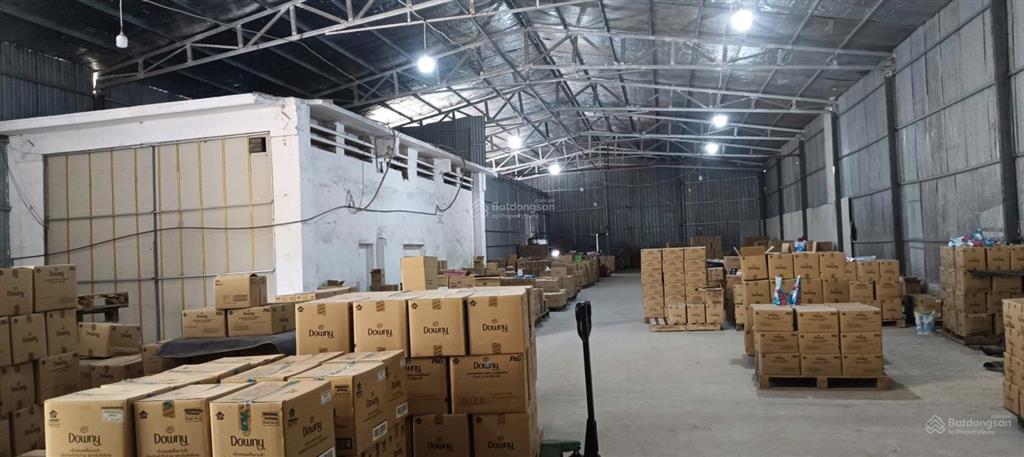 Ct kho xưởng đường phú diễn, ngay cầu diễn, dt 850m2, điện 3fa, xe công, vat, bảo vệ. giá 105k