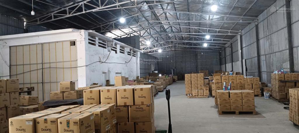 Ct kho xưởng đường phú diễn, ngay cầu diễn, dt 850m2, điện 3fa, xe công, vat, bảo vệ. giá 105k