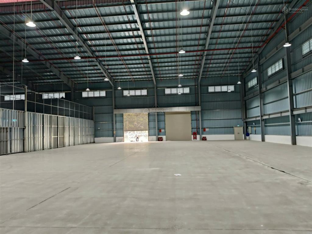 Cho thuê kho xưởng kcn sài đồng b  1 huỳnh tấn phát  nguyễn văn linh  lb dt 2000m2. pccc tự động