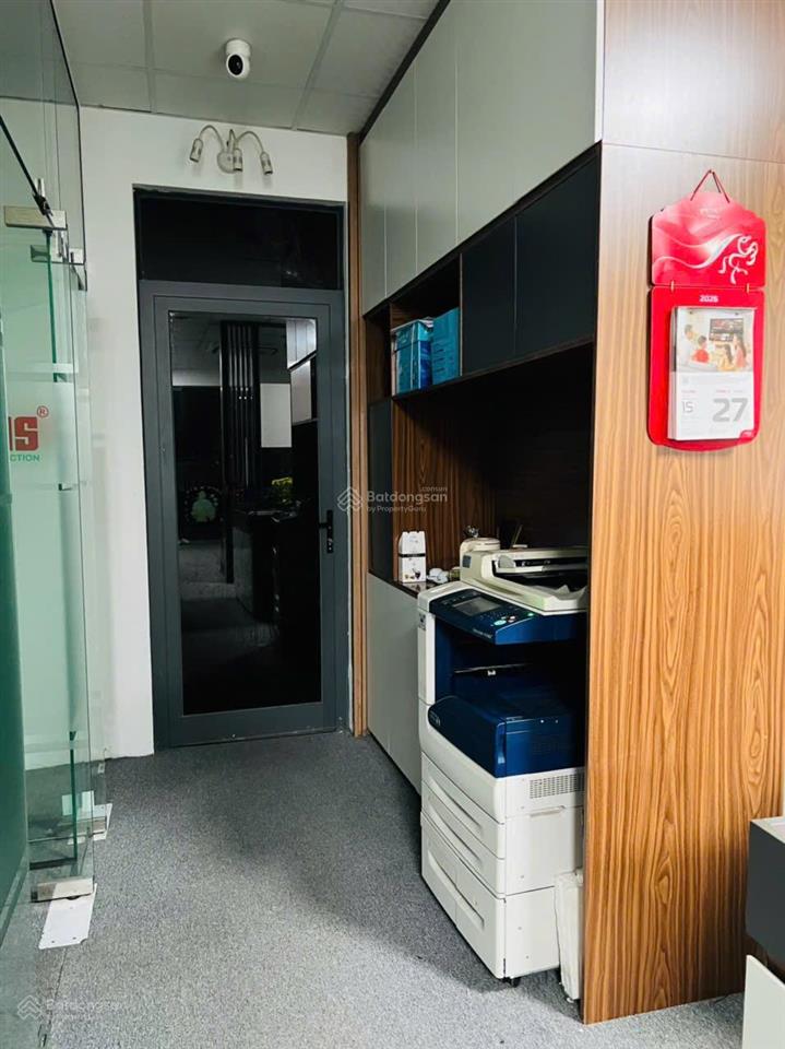 Cho thuê liền kề đường 23 tp giao lưu  phạm văn đồng  hn 120m2 tầng 1. mặt tiền 8m. giá 28tr
