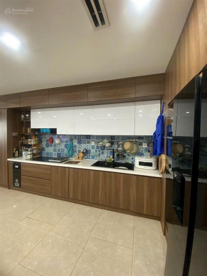 Bán căn goldsea 79m2,2pn, 2wc giá 3 tỷ 800tr. call 0989 116 *** mr hà!