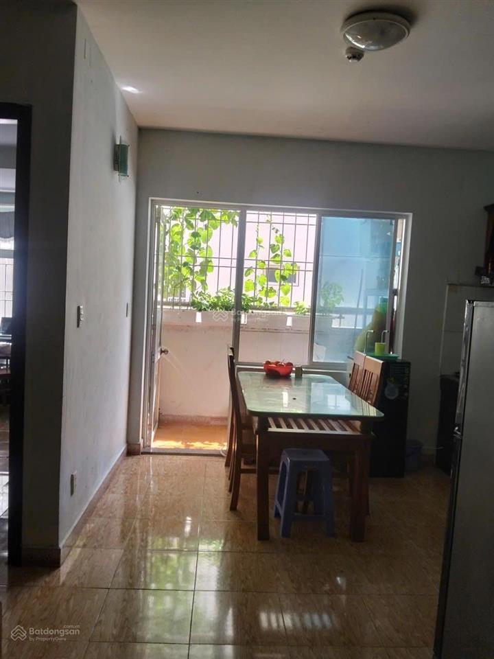 Bán căn hộ lakeside 71m2, 2pn, 1wc giá 2 tỷ 350 triệu. call 0989 116 *** mr hà!
