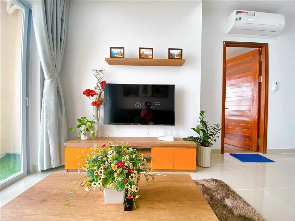 Bán căn goldsea view biển 80m, 2pn, 2wc giá 4,3 tỷ.call 0989 116 *** mr hà!