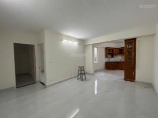 Bán căn góc coopmart 100m2, 3pn, 2wc giá 3,6 tỷ. call 0989 116 *** mr hà