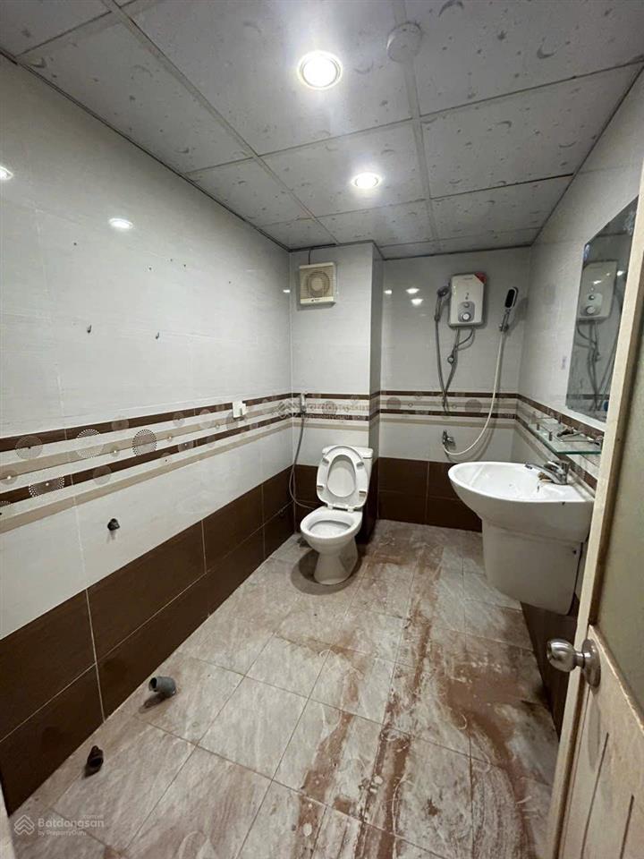 Bán căn coopmart 68m2,2pn,1wc giá 2,5 tỷ .call 0989 116 *** mr hà!
