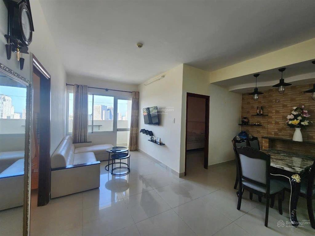 Bán căn góc view biển oscland 90m2,3pn,2wc giá 3,8tỷ.call 0989 116 *** mr hà.