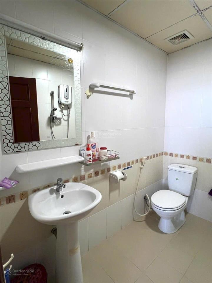 Bán căn hộ 165a thuỳ vân 90m2,2pn,2wc giá 4,8 tỷ.call 0989 116 *** mr hà.