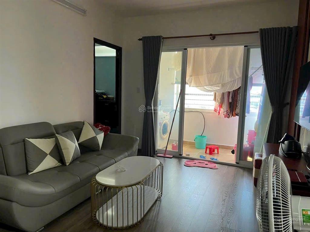 Bán căn hộ saigonress 77m2,2pn,2wc giá 3,4 tỷ.call 0989 116 *** mr hà.