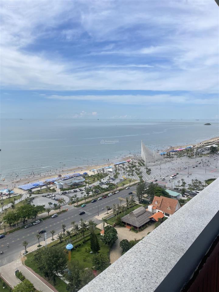 Bán căn góc 165a thùy vân 80m view biển giá 5,9 tỷ. 0989 116 *** mr hà.