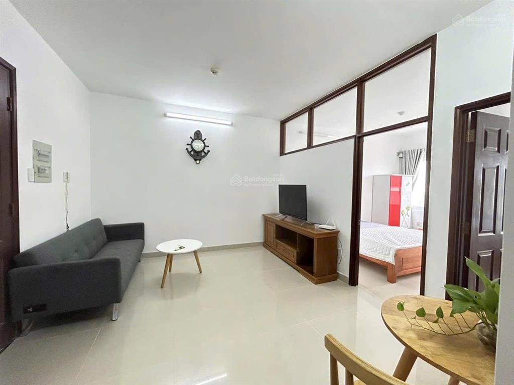 Bán căn hộ oscland 58m2,2pn,2wc giá 2,5 tỷ.call 0989 116 *** mr hà.