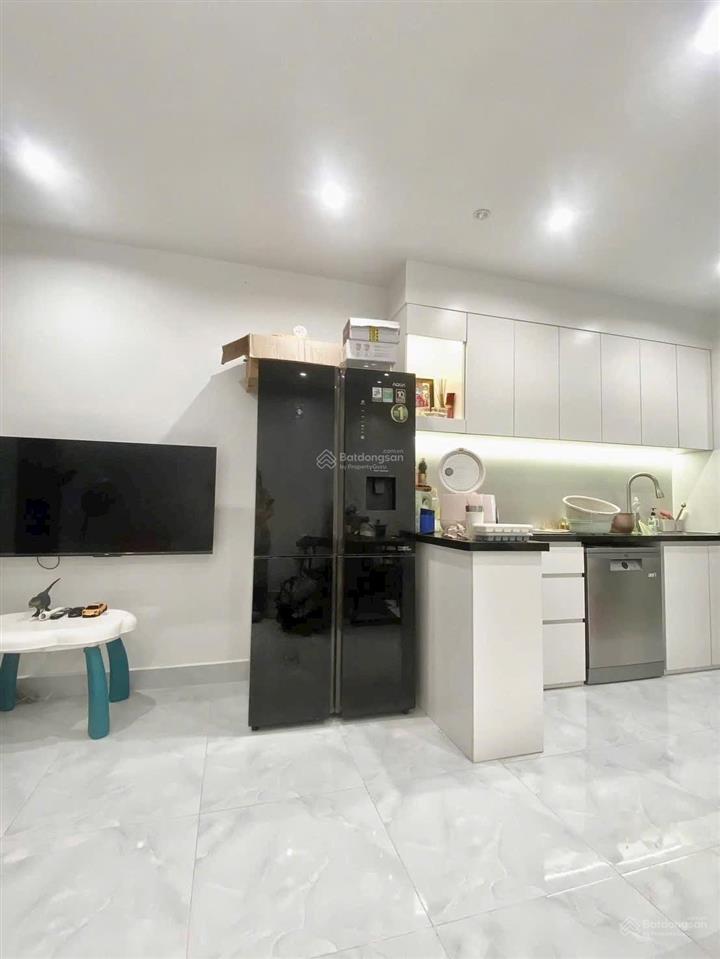 Bán căn hộ block a 199 nam kỳ khởi nghĩa 56m2, 2pn, 1wc giá 2 tỷ 370 triệu. call 0989 116 *** mr hà.
