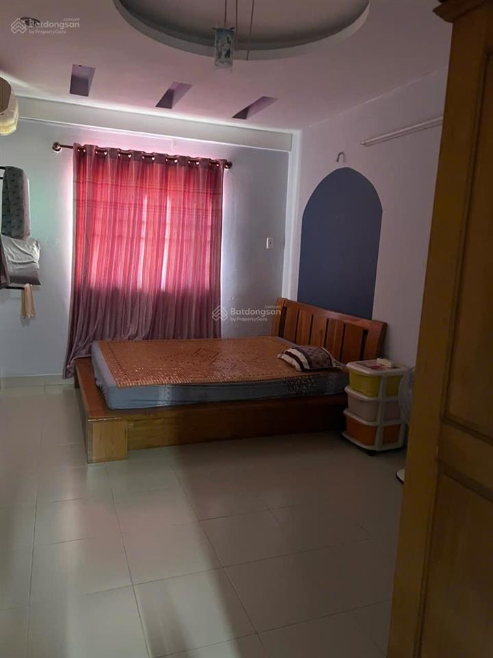 Bán căn hộ block b 197nkkn 82m2, 2pn, 1wc giá 2,5 tỷ. call 0989 116 *** mr hà