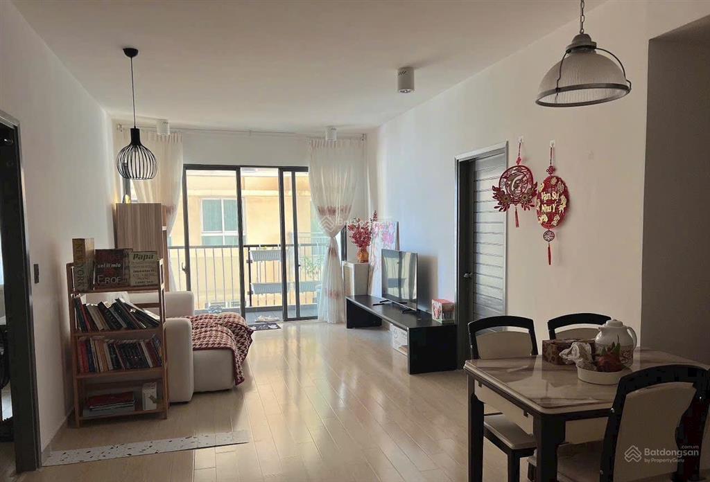 Bán căn hộ vtplaza 91m2, 2pn, 2wc giá 3 tỷ 850tr. call 0989 116 *** mr hà.