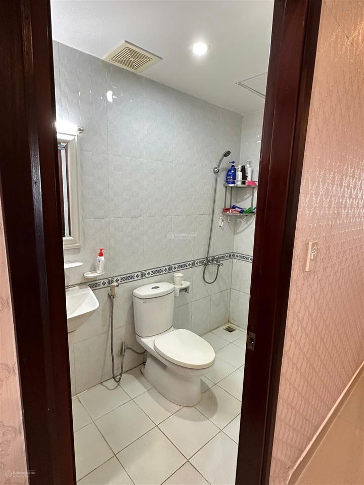 Bán căn hộ vũng tàu center 76m2, 2pn, 2wc giá 3 tỷ 600 triệu. call 0989 116 *** mr hà.