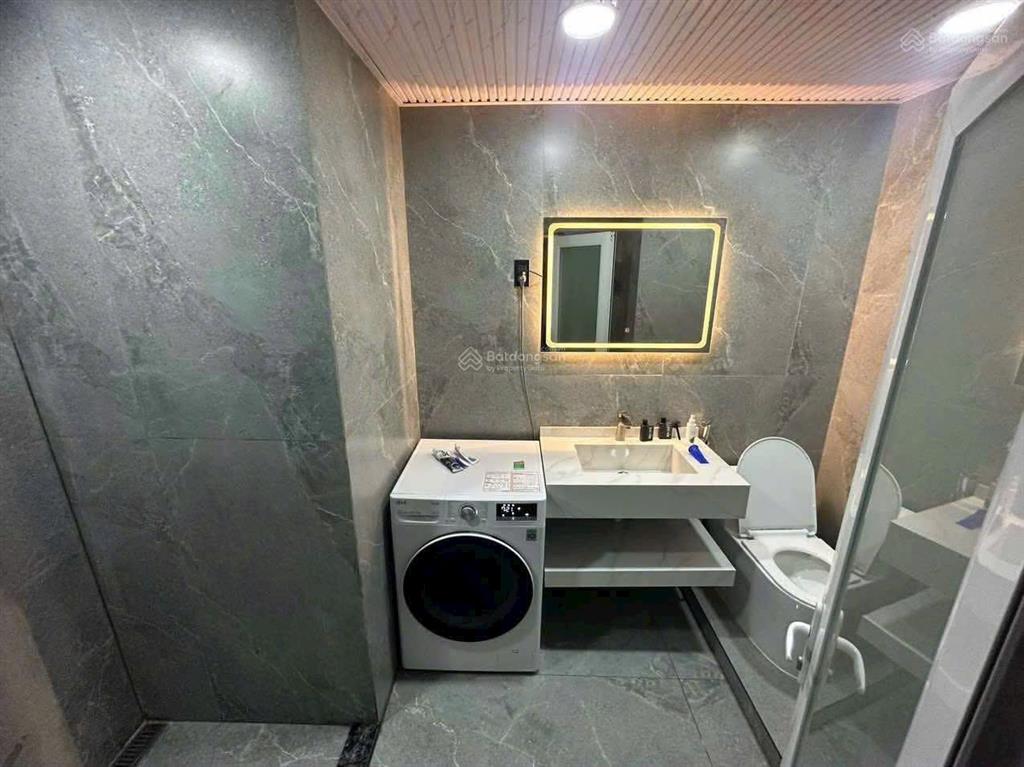 Bán căn coopmart 73m2,2pn,1wc giá 2,8 tỷ.call 0989 116 *** mr hà.
