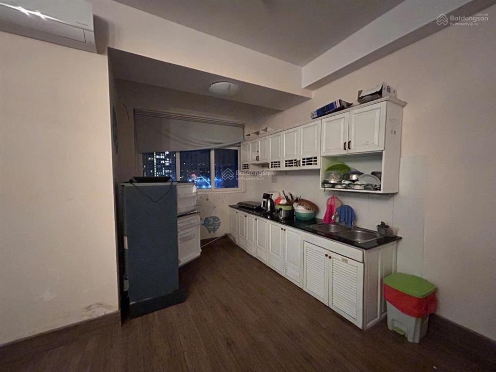 Bán căn góc 165a thuỳ vân 77m2,2pn,2wc giá 5,1 tỷ.call 0989 116 *** mr hà.