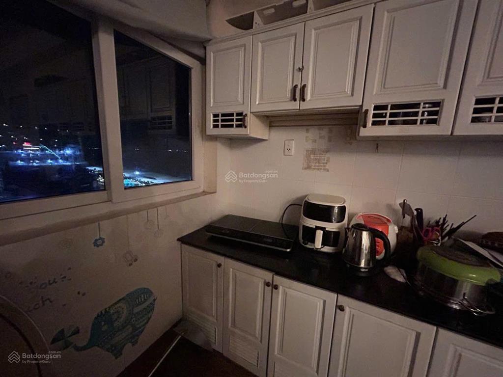 Bán căn góc 165a thuỳ vân 77m2,2pn,2wc giá 5,1 tỷ.call 0989 116 *** mr hà.