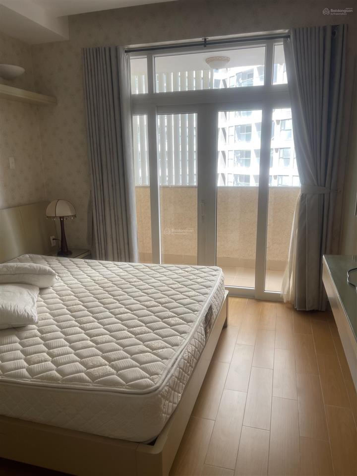 Bán căn hộ 165a thùy vân 90m2 giá 4,5 tỷ. call 0989 116 *** mr hà.